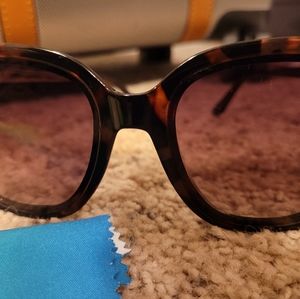 QUAY sunglasses